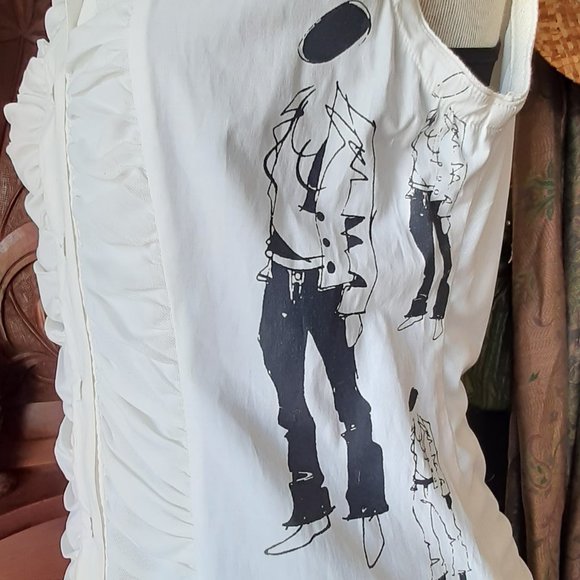 Three Doors Down Unique White Top - Picture 6 of 9